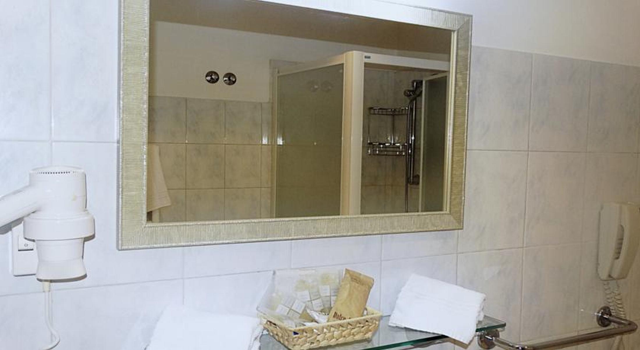 Hotel Orizzonte 勒托阳尼 外观 照片