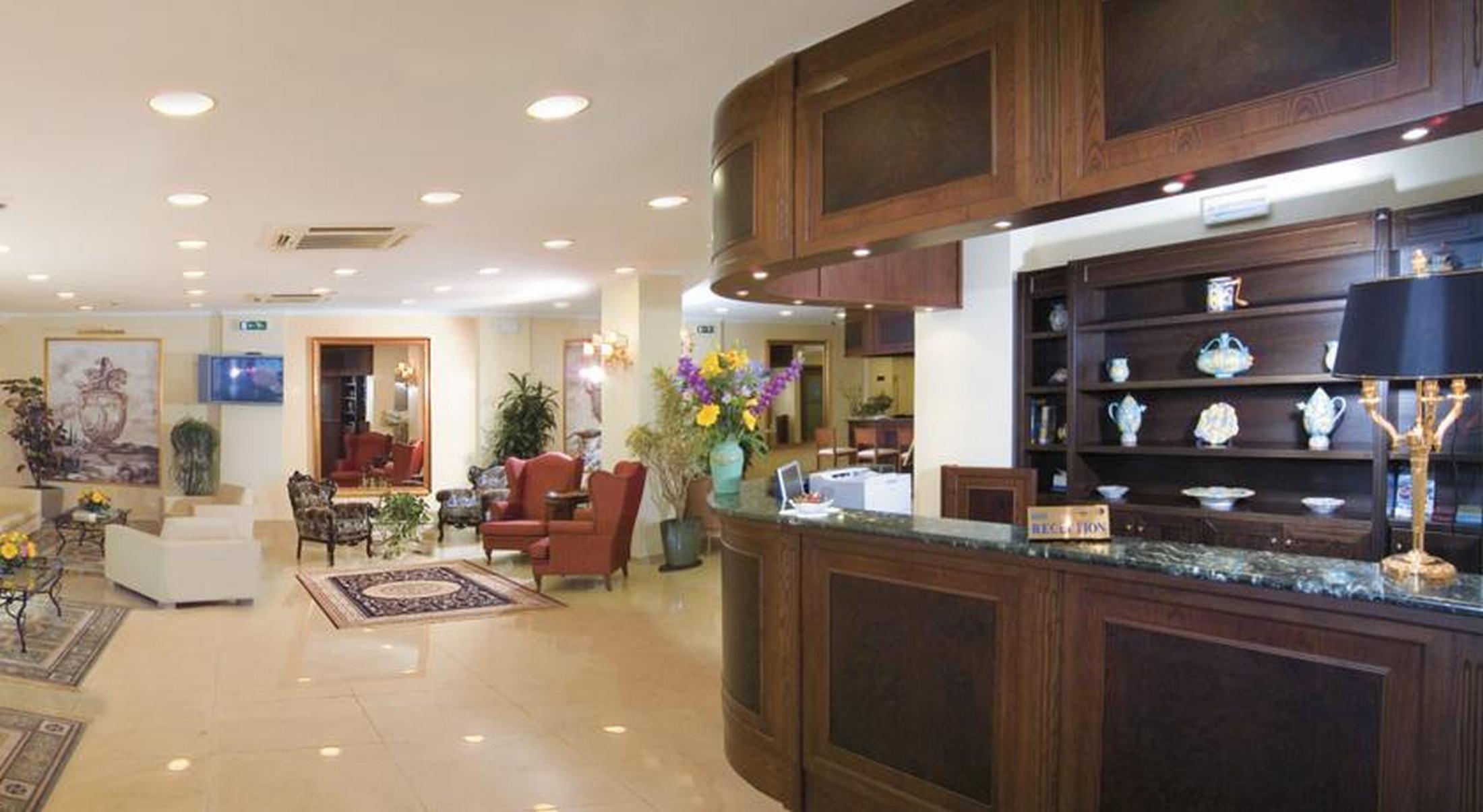 Hotel Orizzonte 勒托阳尼 外观 照片