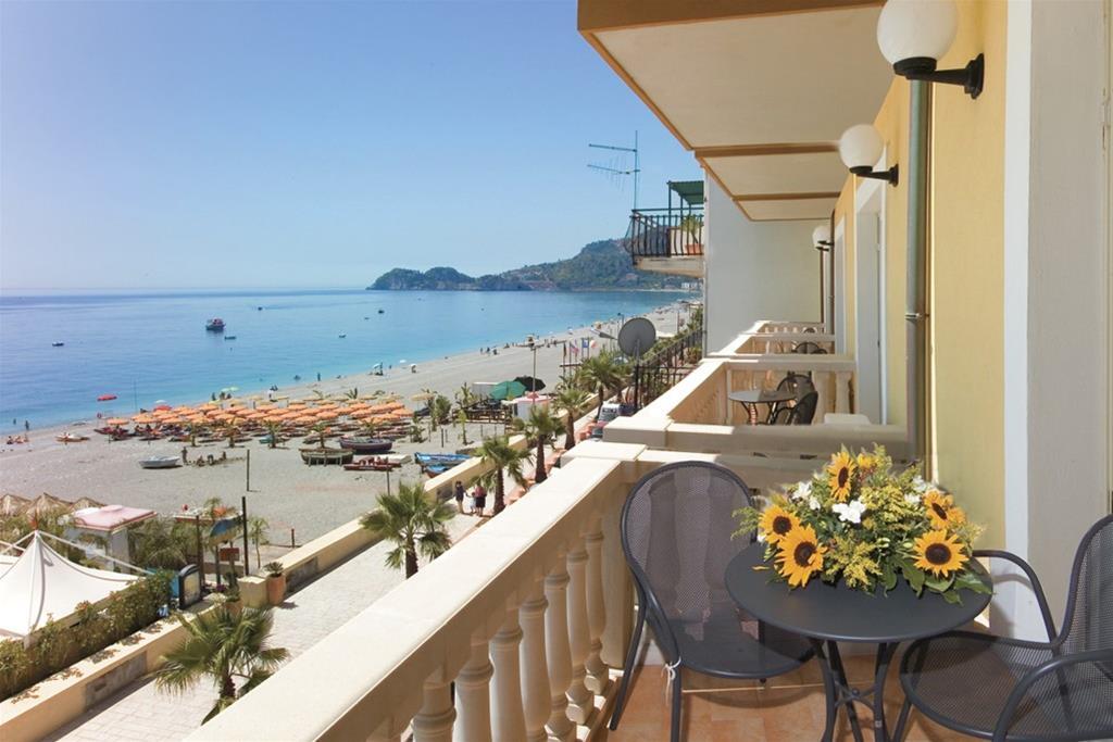 Hotel Orizzonte 勒托阳尼 外观 照片